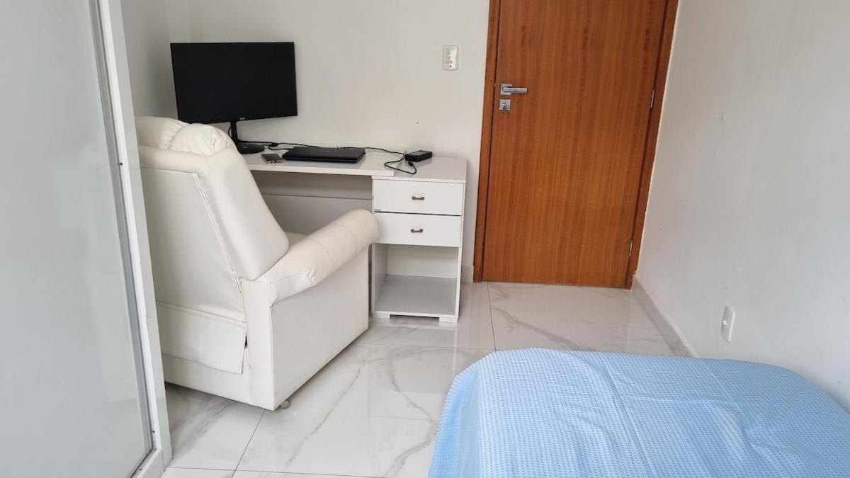 Apartamento Apto Na Regiao De Vitoria-es *